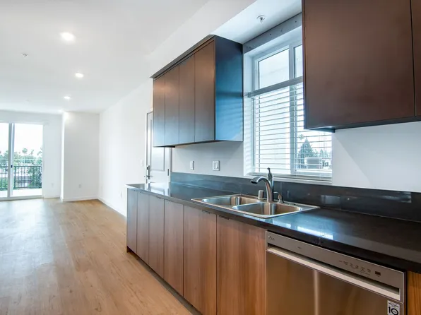 14333 Sylvan St., 14333 Sylvan St #501, Van Nuys, CA 91401