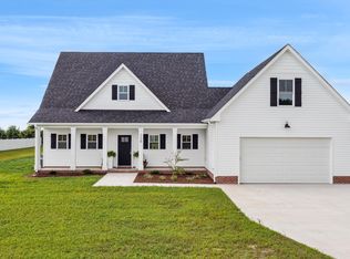 128 Hannah Dr, Elizabeth City, NC 27909