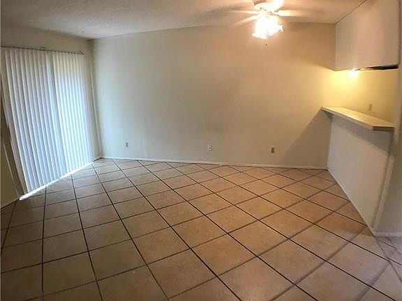 4th image of 630 Maiden Ln APT B