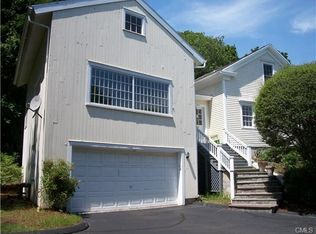 174 Post Rd W #B, Westport, CT 06880