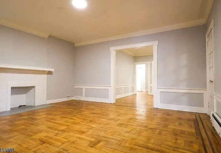 19 Poe Ave #1 — Photo 4