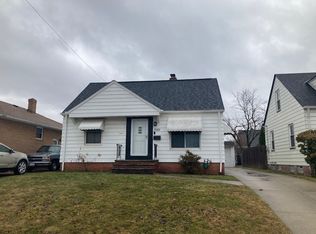 3001 Marmore Ave, Parma, OH