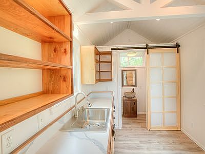 5th image of 623 Kealakai St