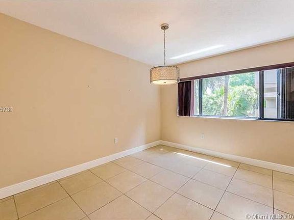 5th image of 6315 Gage Pl APT 206-B