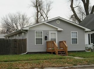 1503 S 8th St, Council Bluffs, IA 51501
