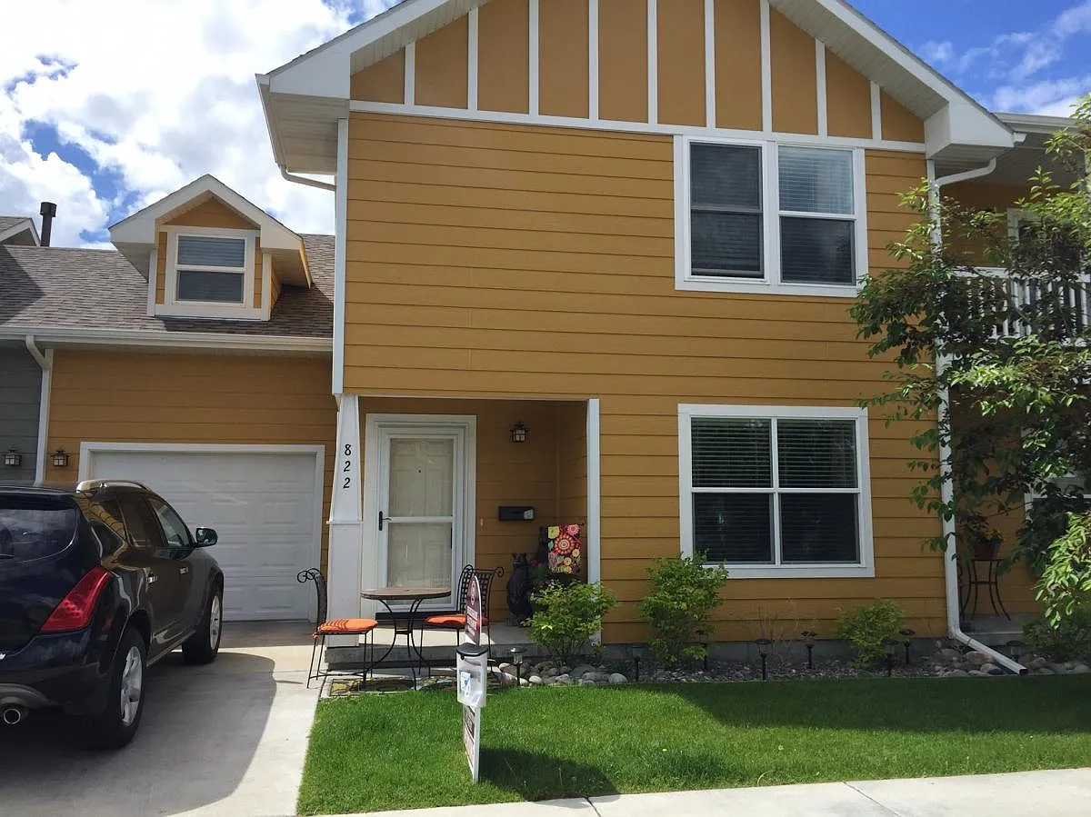 3 bed, 2.5 bath, 1584 sqft, $2,500 — Photo 1