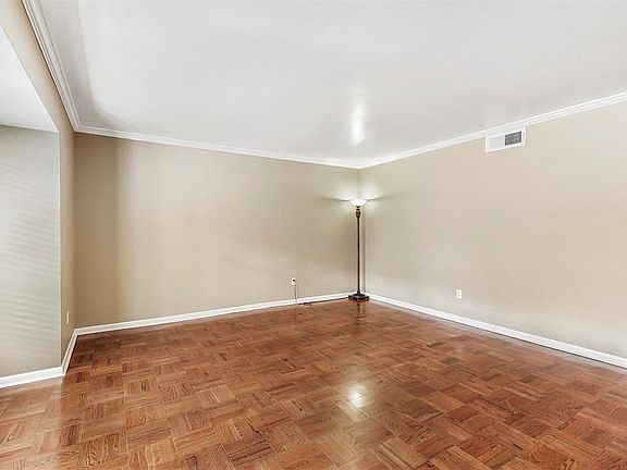 4th image of 6454 Olympia Dr