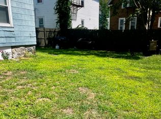 111 1/2 Palm St, Nashua, NH 03060