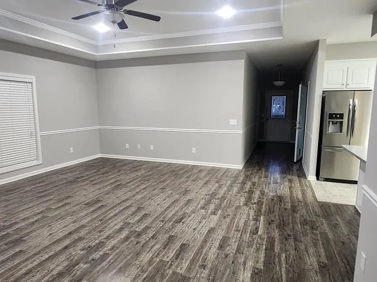 520 Winthrope Ln — Photo 7