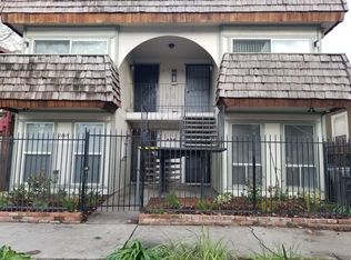 2205 17th St APT 3, Sacramento, CA 95818