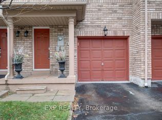7035 Rexwood Rd #13, Mississauga, ON L4T 4M8