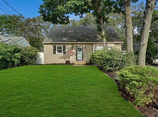 403 17th Ave, Brick, NJ 08724