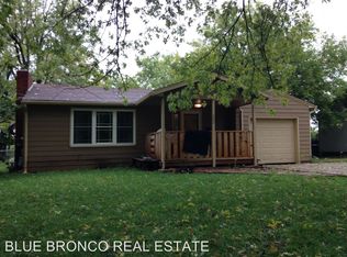 502 NW Olive St, Lees Summit, MO 64063