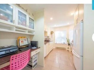 5674 Jersey Ave #101, Burnaby, BC V5H 2L4