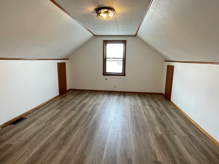 6124 Traymore Ave — Photo 11