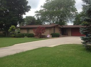 6226 Torrey Rd, Flint, MI 48507