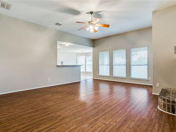 3rd image of 1725 Abaco Dr