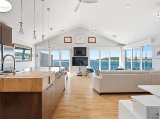 39 Bull Point Rd, Sambro, NS B3V1R3