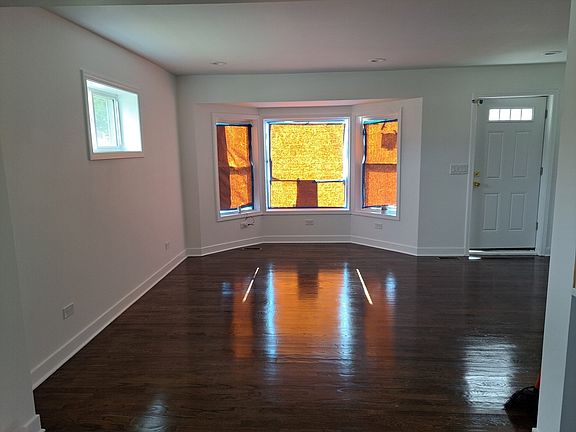 4th image of 9300 S Justine St