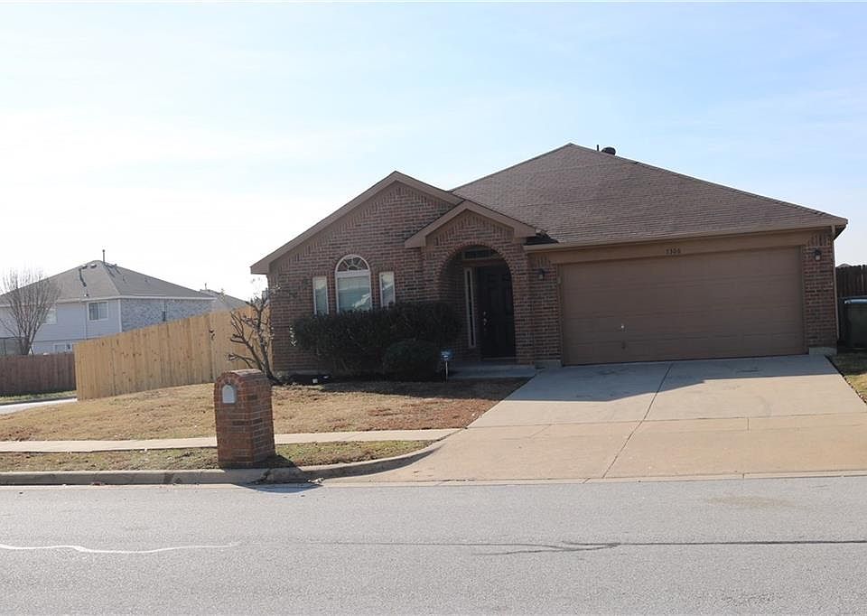 1st image of 7306 Fossil Hill Dr