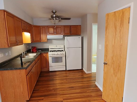 2nd image of 10917 S Keating Ave