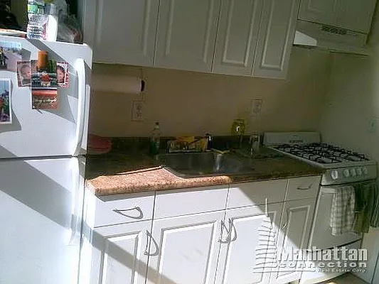 Rented by Manhattan Connection | media 25