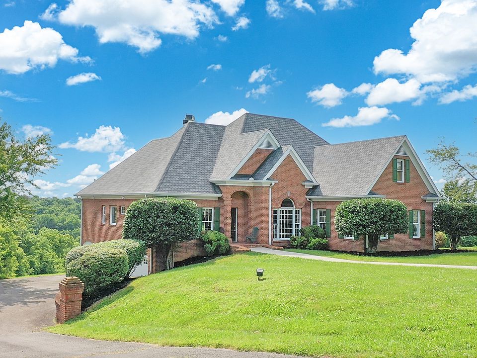 1st image of 119 Crestland Cir