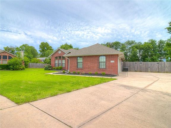 3rd image of 1432 Jami Dr