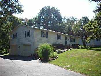 2nd image of 3964 Skyline Dr