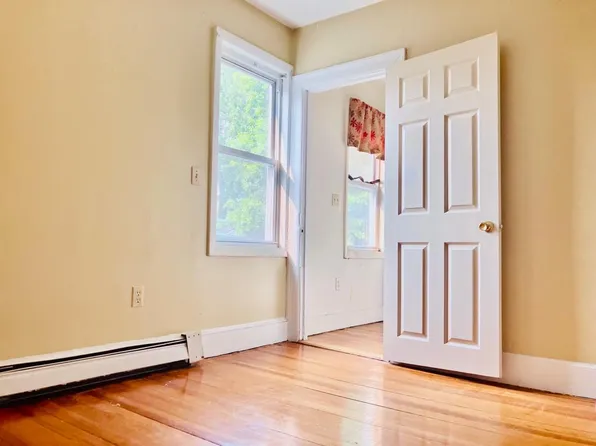 (undisclosed Address), Providence, RI 02907