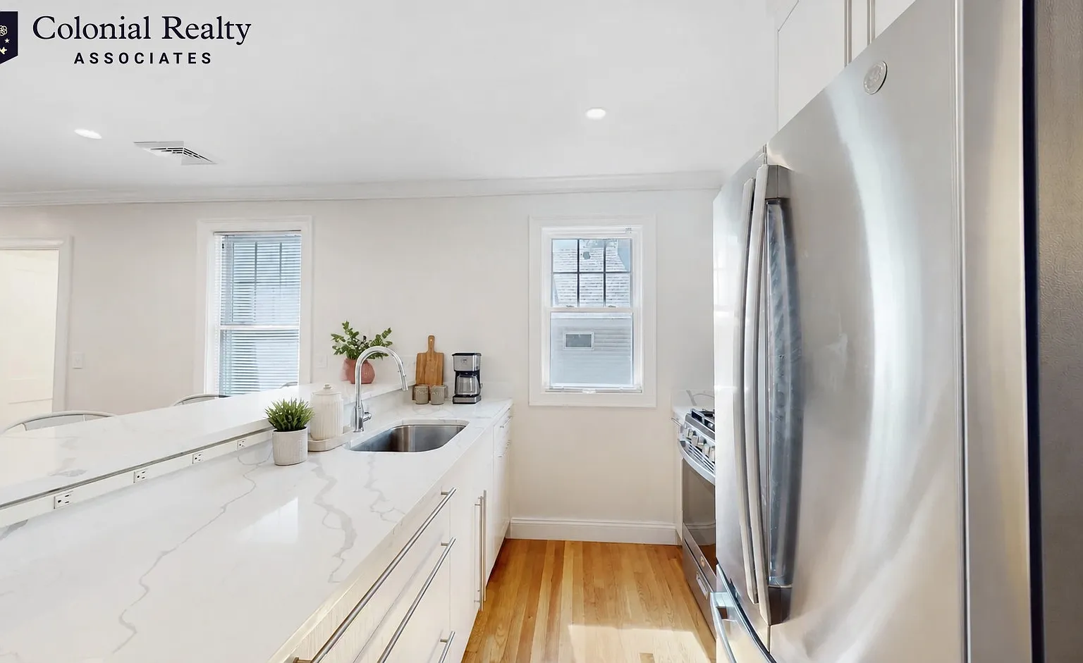 4 bed, 2.5 bath, 1640 sqft, $8,250 — Photo 4
