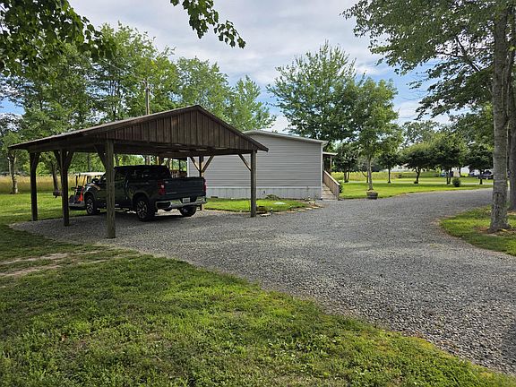 4th image of 323 McQueary Rd