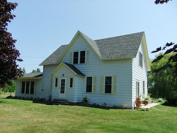 4th image of 10322 Townline Dr