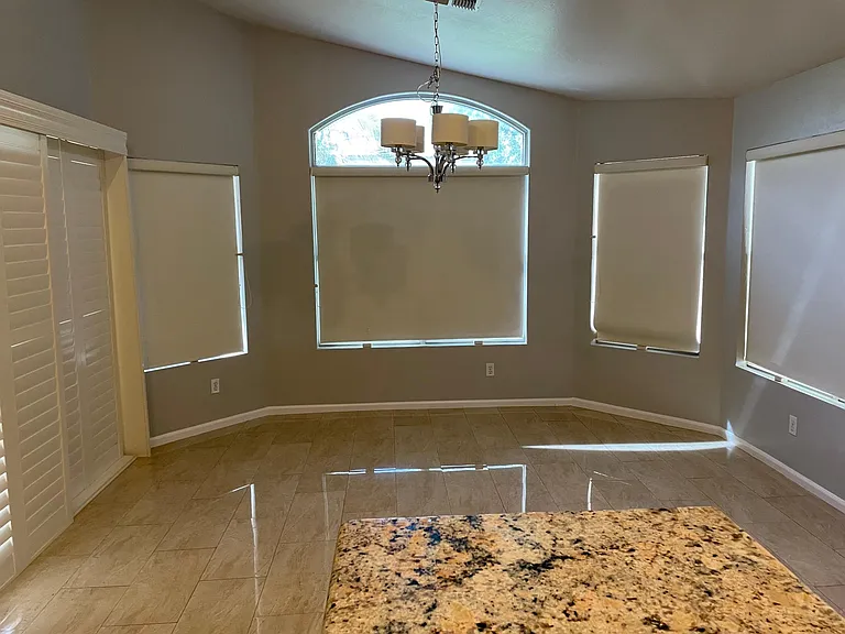 W Carla Vista Dr — Photo 13