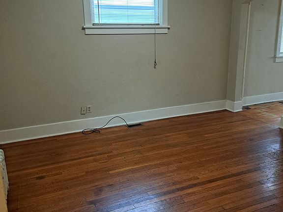 2nd image of 2046 S 24th St APT 1