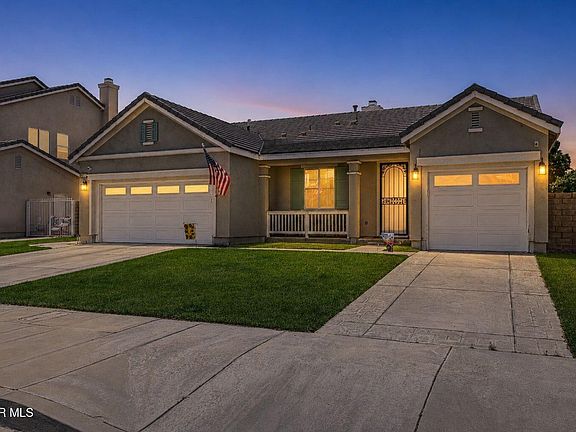 2nd image of 44853 Normandy Ln