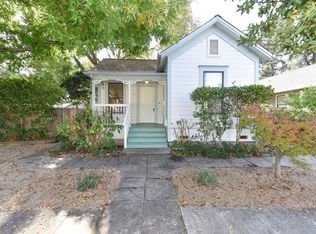 1585 Laurel St, Napa, CA 94559