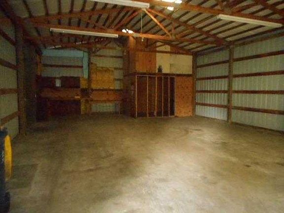 Barn