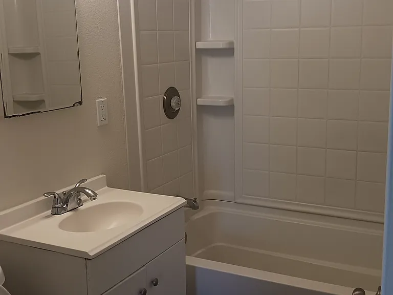 1254 Vine St #1254 — Photo 7