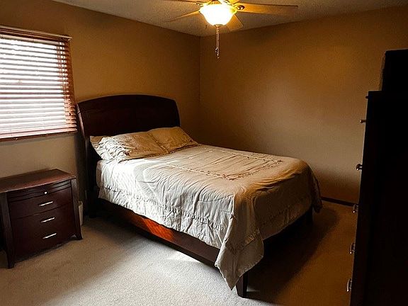 5th image of 1014 N White Ave