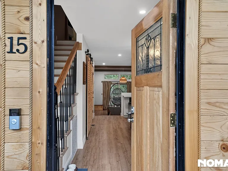 978 Glenrock Ct #1 — Photo 3