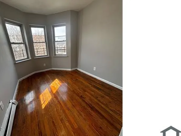 64 Jackson St, Yonkers, NY 10701