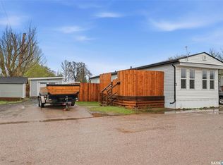 219 Grant St #2, Saskatoon, SK S7N2A5
