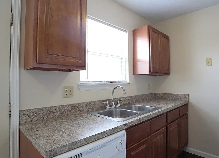 River Valley — Photo 15