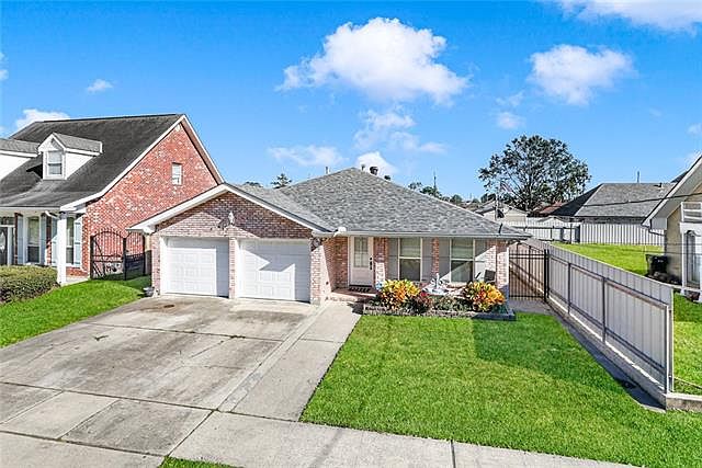 1st image of 2709 Tournefort St