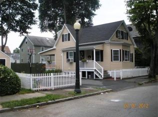 136 Bedford St, New Bedford, MA 02740