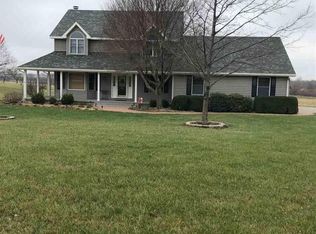 15881 S Croco Rd, Overbrook, KS 66524