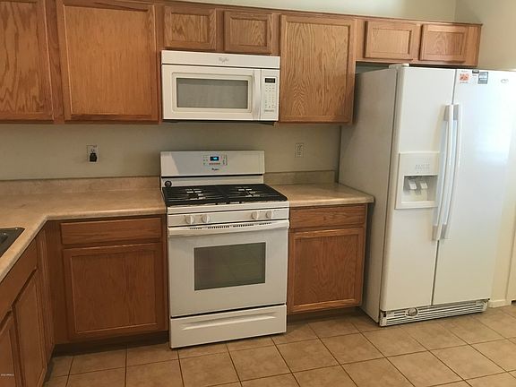 2nd image of 6908 S 74th Ln