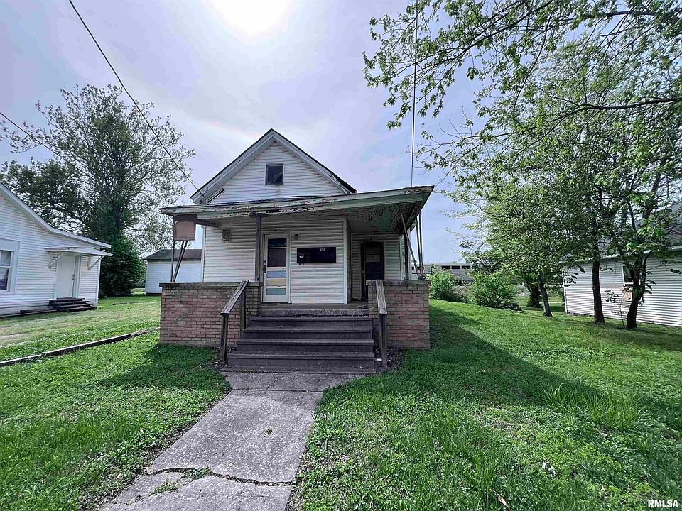 1st image of 406 S Washington St