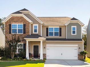 10408 Hillsborough St, Huntersville, NC 28078